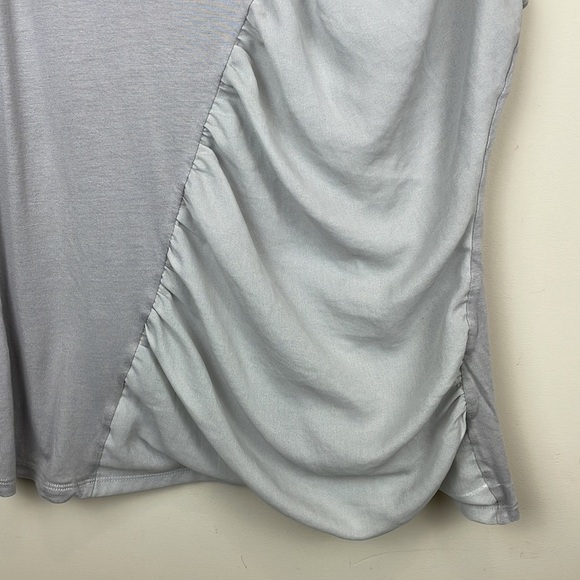 Ann Taylor | Sleeveless Top with Diagonal Rushing; Size L - Picture 4 of 10